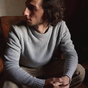 Pull Max gris