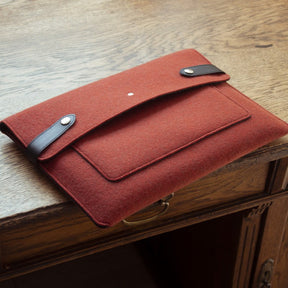 Pochette d'ordinateur Youri brique